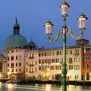 Hotel Carlton On The Grand Canal, Benátky